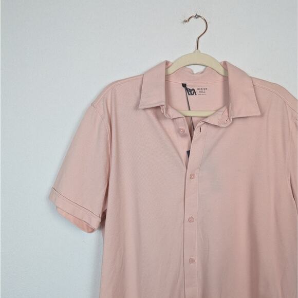 NWT VRST Men's Pink Short Sleeve Button Down Shirt Size M - Picture 4 of 7